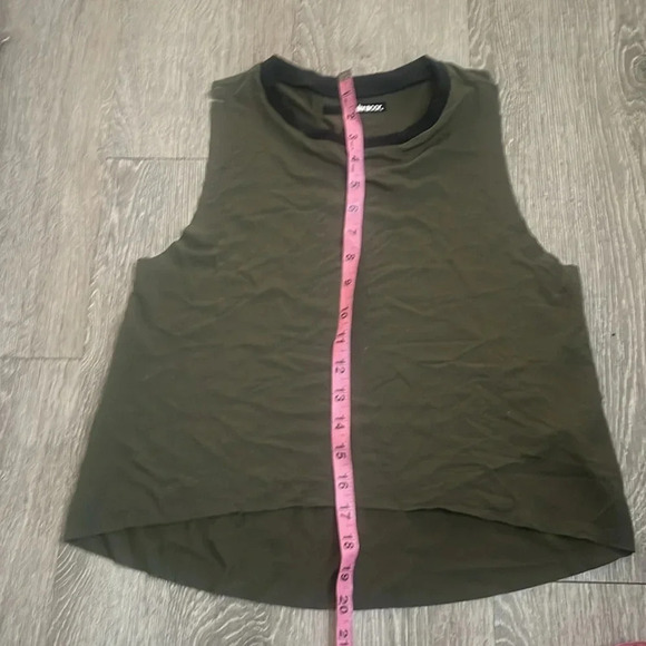 ultracor top tank top dark green with black size small - Picture 5 of 7